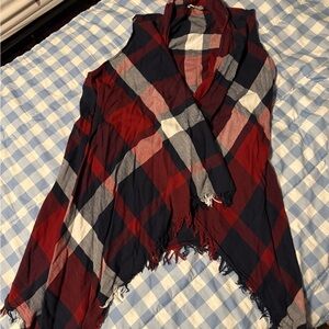 Chic Plaid Vest in Red and Blue